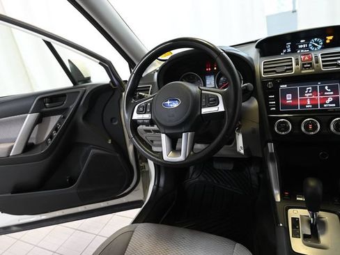 Used 2017 Subaru Forester 2.5i Premium w/ All-Weather Package AWD/4WD image 27