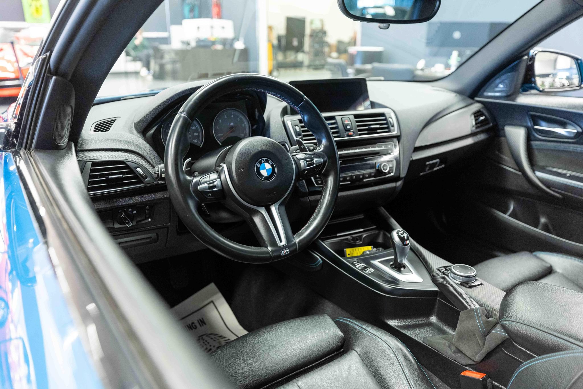 Used 2017 BMW M2 RWD image 10