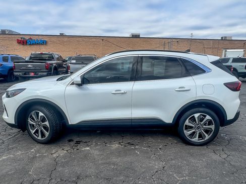 Certified 2024 Ford Escape Platinum image 5