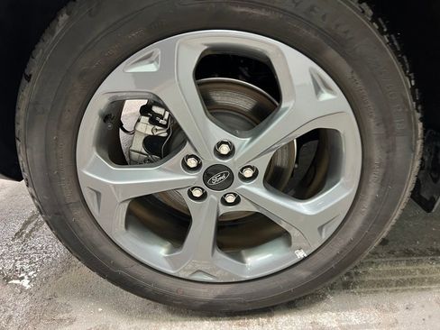 Used 2025 Ford Escape ST-Line AWD/4WD image 38