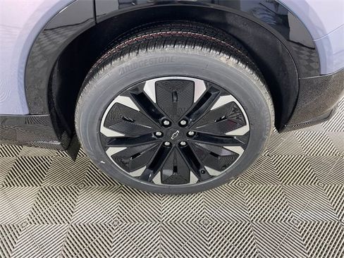 New 2026 Chevrolet Blazer EV RS image 18