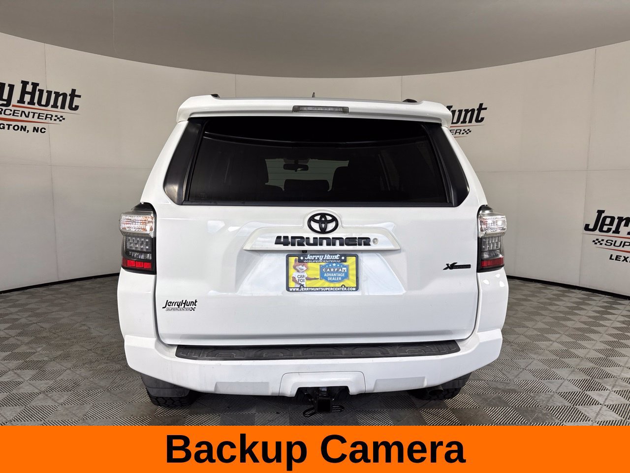 Used 2019 Toyota 4Runner SR5 RWD image 7