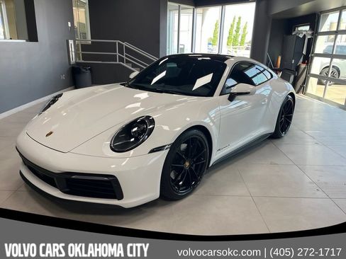 Used 2020 Porsche 911 Carrera S RWD image 1