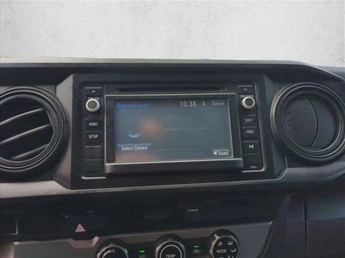 Used 2017 Toyota Tacoma SR image 20