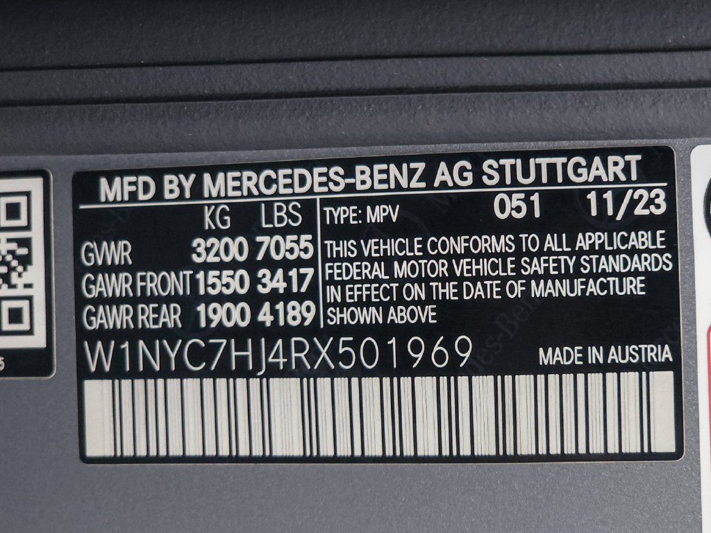 Certified 2024 Mercedes-Benz G 63 AMG 4MATIC image 38