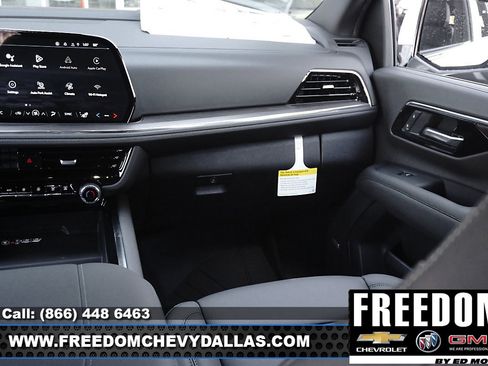 New 2026 Chevrolet Suburban LT w/ Comfort Package image 38