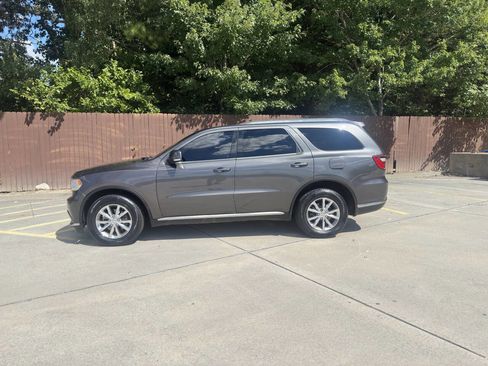 Used 2014 Dodge Durango Limited w/ Trailer Tow Group IV image 16