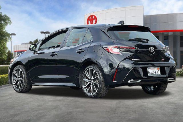 Used 2021 Toyota Corolla XSE FWD image 9