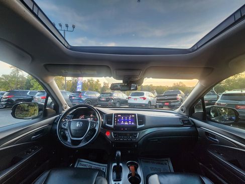 Used 2017 Honda Pilot EX-L image 9