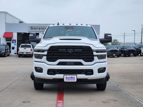 New 2026 RAM 3500 Laramie AWD/4WD image 6