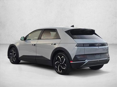 Used 2024 Hyundai Ioniq 5 SEL image 8
