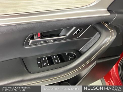 Certified 2025 MAZDA CX-90 3.3 Turbo w/ Preferred Package image 17