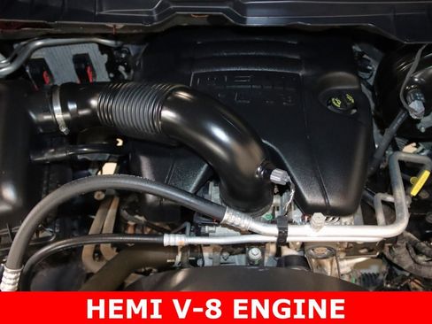 Used 2018 RAM 1500 Express image 12