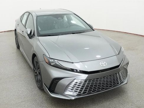 New 2026 Toyota Camry XSE FWD image 17