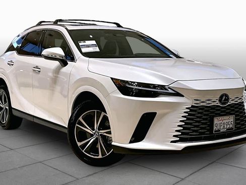 Used 2025 Lexus RX 350 FWD w/ Accessory Package image 2