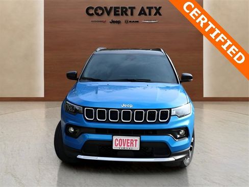 Used 2024 Jeep Compass Limited image 8