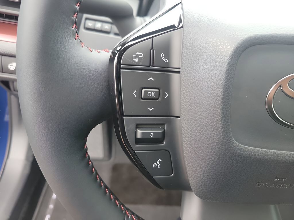 New 2026 Toyota Prius Plug-In Hybrid FWD image 29
