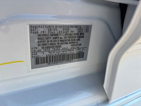 New 2025 Nissan Sentra SR image 20