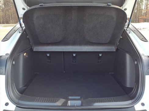 Used 2024 Buick Envista Preferred w/ Convenience I Package image 16