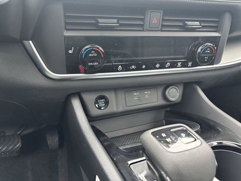 Used 2026 Nissan Rogue Dark Armor AWD/4WD image 16