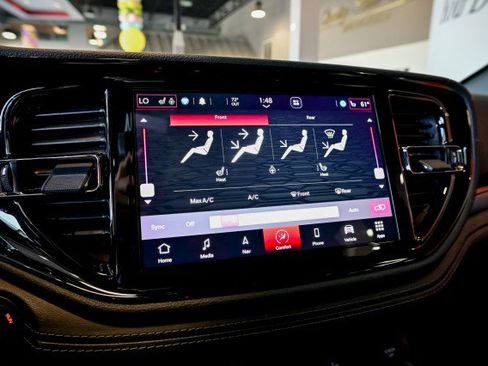 Used 2021 Dodge Durango GT image 39