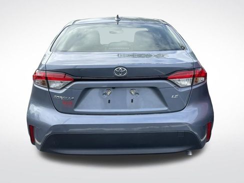 Used 2023 Toyota Corolla LE FWD image 4