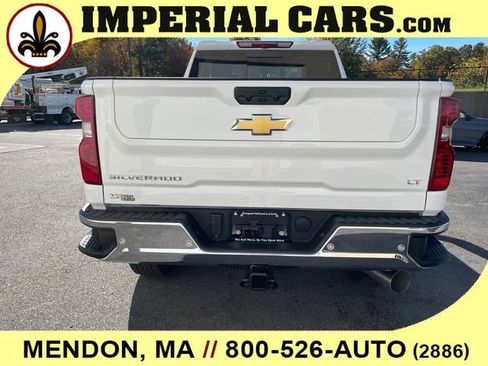 New 2026 Chevrolet Silverado 3500 LT image 10