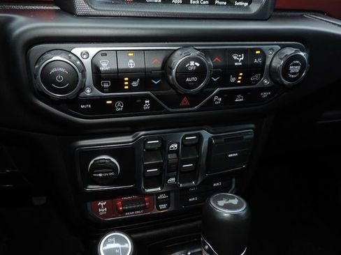 Used 2021 Jeep Wrangler Unlimited Rubicon image 33