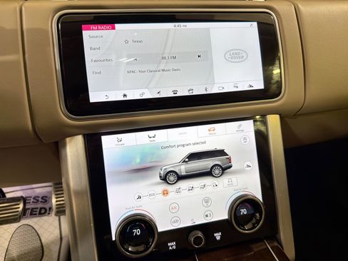 Used 2022 Land Rover Range Rover Westminster Edition image 17