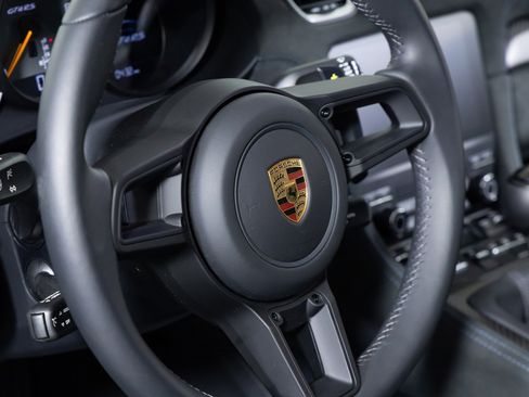 Used 2024 Porsche 718 Cayman GT4 RS image 31