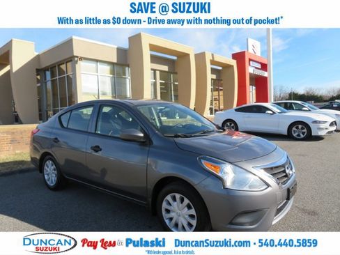 Used 2017 Nissan Versa S image 1