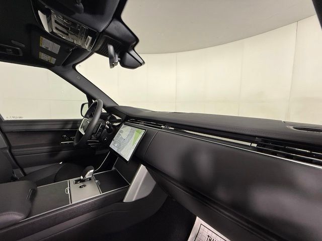 New 2026 Land Rover Range Rover SE AWD/4WD image 32