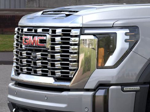 New 2026 GMC Sierra 2500 Denali image 13