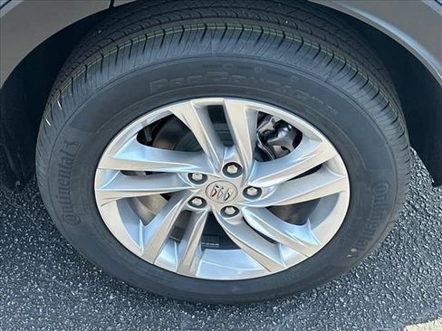 New 2026 Buick Envista Sport Touring w/ Convenience I Package FWD image 17