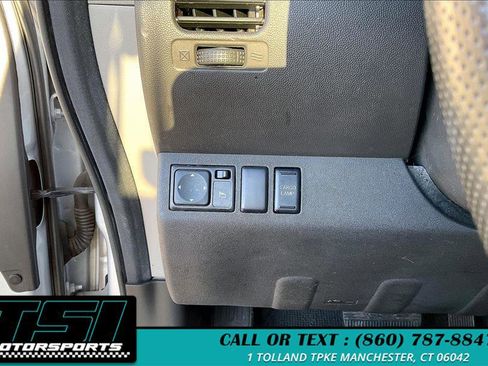 Used 2011 Nissan Frontier SV w/ SV Premium Utility Pkg image 33