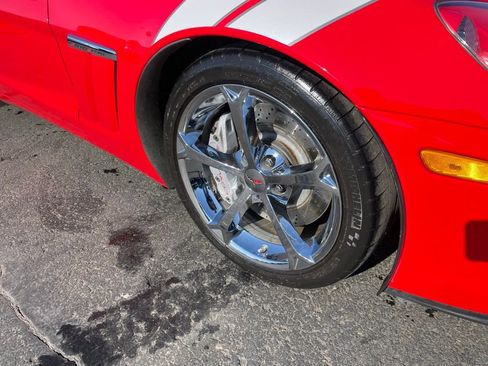 Used 2010 Chevrolet Corvette Grand Sport w/ Preferred Equipment Group RWD image 3