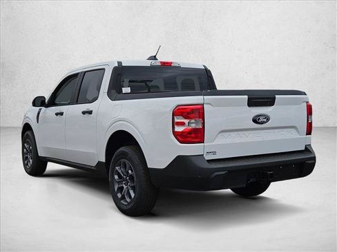 New 2025 Ford Maverick XLT w/ XLT Luxury Package FWD image 9