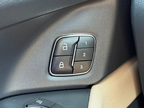 Used 2023 Ford Expedition Limited AWD/4WD image 20