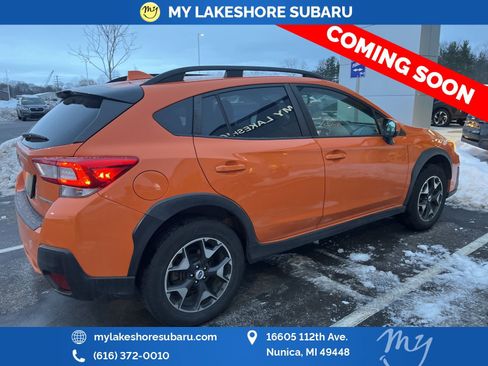 Used 2018 Subaru Crosstrek 2.0i Premium w/ Moonroof Package image 9