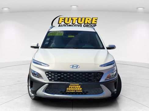 Used 2023 Hyundai Kona SEL AWD/4WD image 4