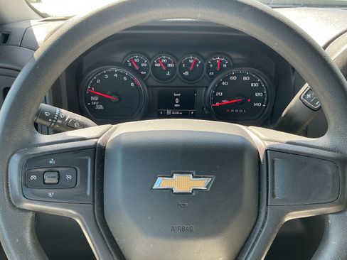 Used 2021 Chevrolet Silverado 1500 Custom AWD/4WD image 8