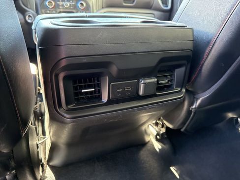 Used 2020 Chevrolet Silverado 1500 RST image 18