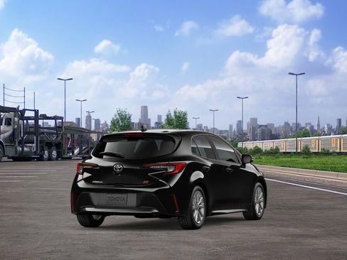New 2026 Toyota Corolla SE FWD image 9