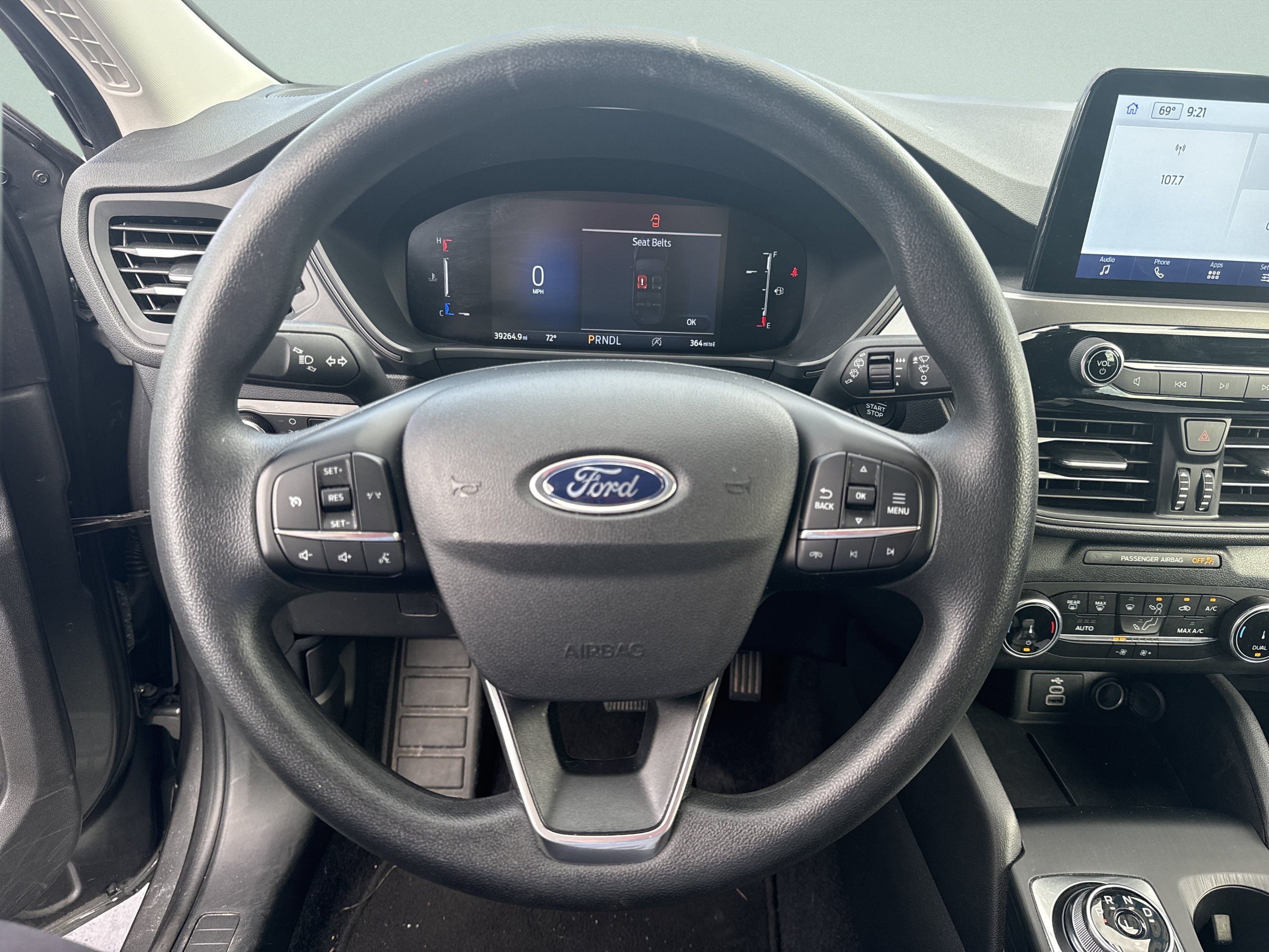 Used 2025 Chrysler Pacifica Select FWD image 14