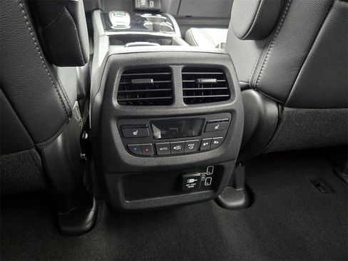 Used 2019 Honda Passport Touring image 11