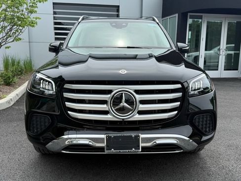 Used 2026 Mercedes-Benz GLS 450 4MATIC image 2
