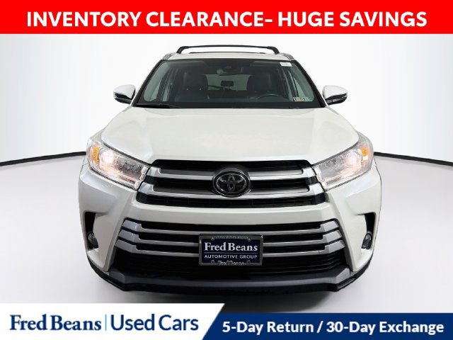 Used 2019 Toyota Highlander XLE AWD/4WD image 2