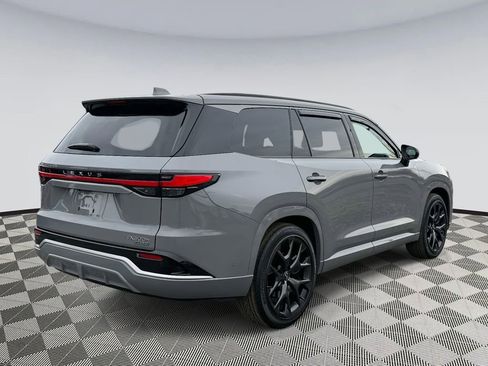 Used 2024 Lexus TX 500h AWD w/ Technology Package image 2