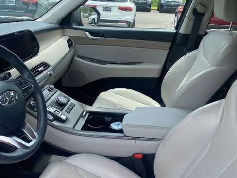 Used 2022 Hyundai Palisade SEL w/ 8P Bench Seat Package FWD image 5