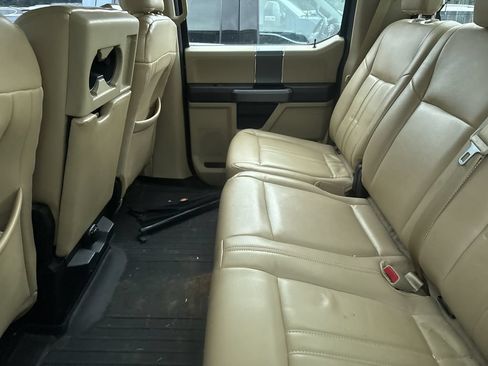 Used 2015 Ford F150 XLT w/ Equipment Group 301A Mid AWD/4WD image 15